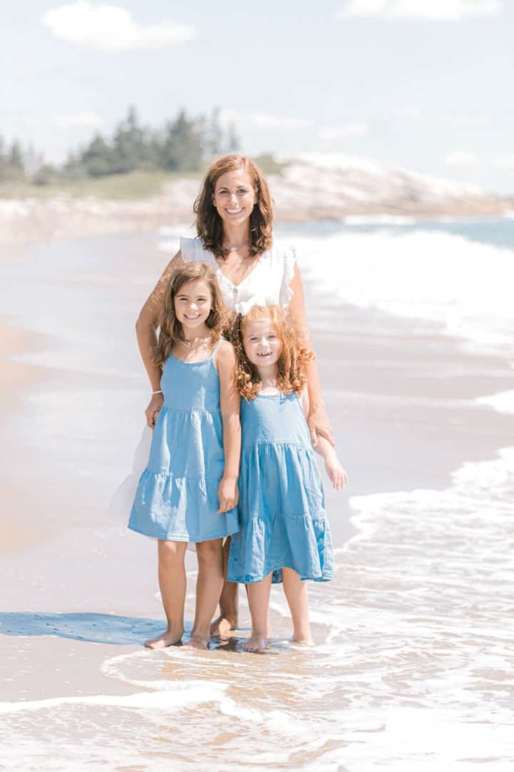 family beach photos in maine