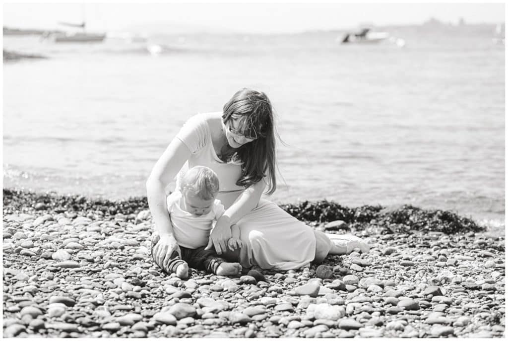 Maine Maternity photographer, Ocean Point, Booth bay Maine, Ocean view