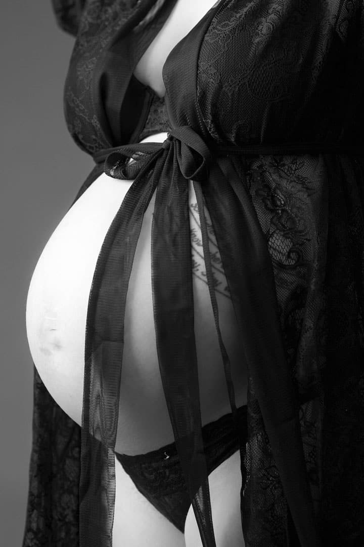 Maine maternity boudoir photo in black and white